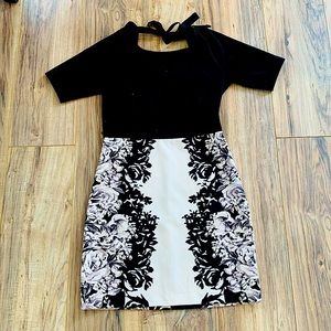 Pretty and simple floral dress. Barely worn!